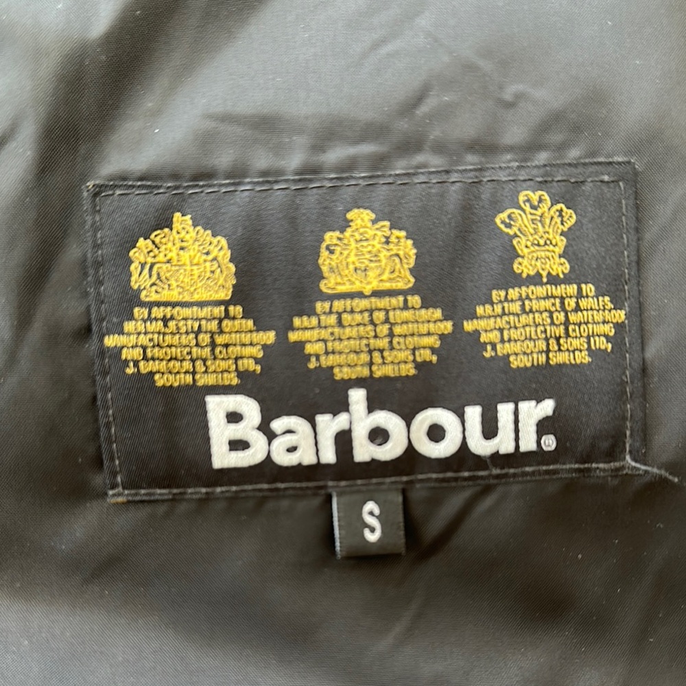 Men's Black Quilted Jacket - Picture 2 of 6